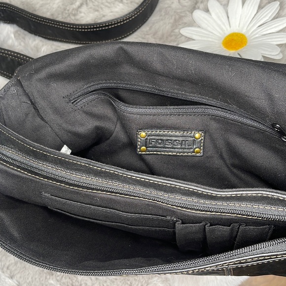 Fossil Black Leather Adjustable Crossbody, NWOT - Picture 8 of 13